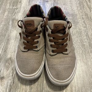 Great set of Vans with plenty of life left in them!